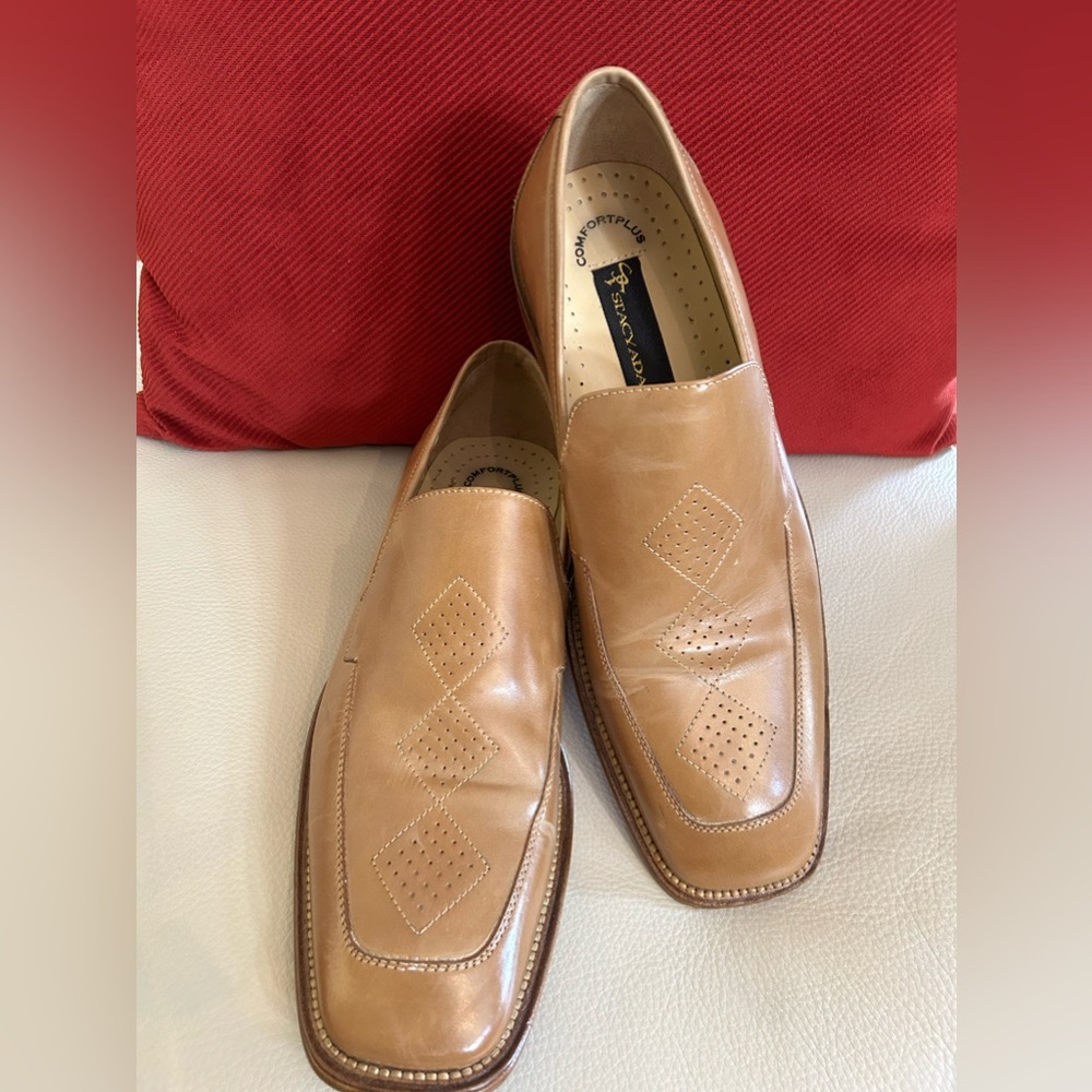 STACY ADAMS- Tan Dress Shoes